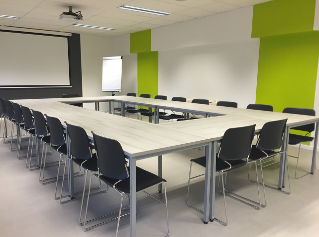 本部の契約社員 人事 財団法人・社団法人求人イメージ